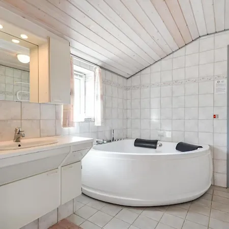 בית נופש Amazing Home In Romo With Sauna Romo